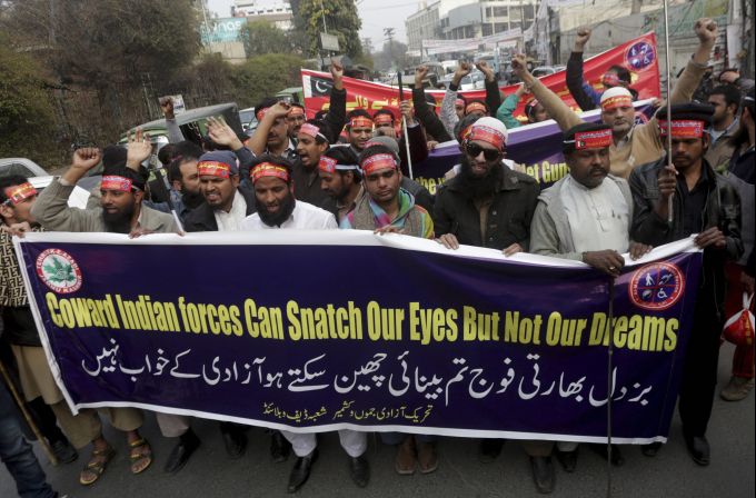 News In Photos (4 February 2019) | Photos Of Top News Today - Oneindia Gallery News In Photos (4 February 2019) | Photos Of Top News Today - Oneindia Gallery
