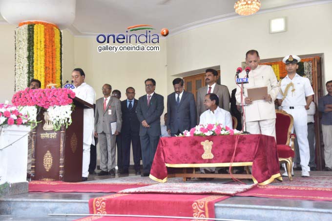 Swearing Ceremony Of Telangana Cabinet Ministers At Raj Bhavan Swearing Ceremony Of Telangana Cabinet Ministers At Raj Bhavan