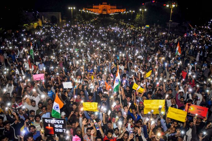 News In Photos (16 February 2019) | Photos Of Top News Today - Oneindia Gallery News In Photos (16 February 2019) | Photos Of Top News Today - Oneindia Gallery