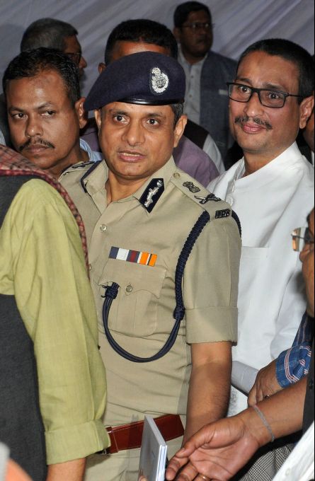 News In Photos (5 February 2019) | Photos Of Top News Today - Oneindia Gallery News In Photos (5 February 2019) | Photos Of Top News Today - Oneindia Gallery