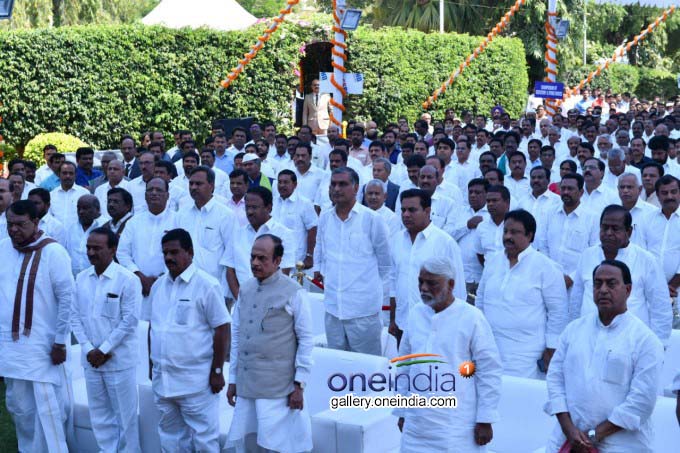 Swearing Ceremony Of Telangana Cabinet Ministers At Raj Bhavan Swearing Ceremony Of Telangana Cabinet Ministers At Raj Bhavan