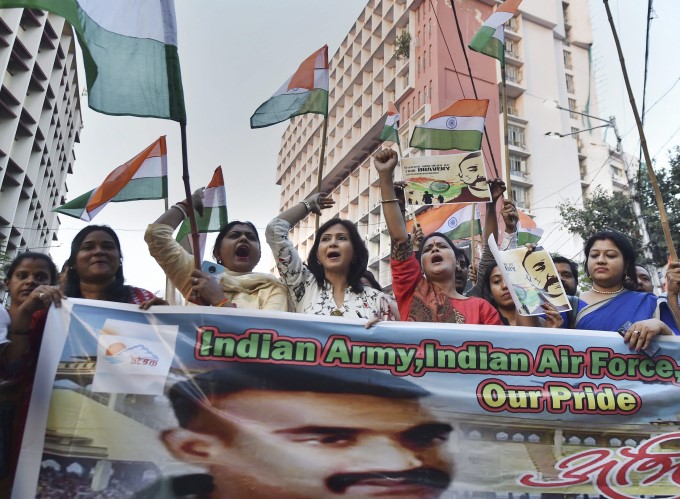 IAF Pilot Abhinandan Varthaman Release At Attari-Wagah Border IAF Pilot Abhinandan Varthaman Release At Attari-Wagah Border