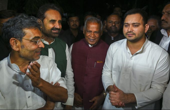 News In Photos (13 March 2019) | Photos Of Top News Today - Oneindia Gallery News In Photos (13 March 2019) | Photos Of Top News Today - Oneindia Gallery