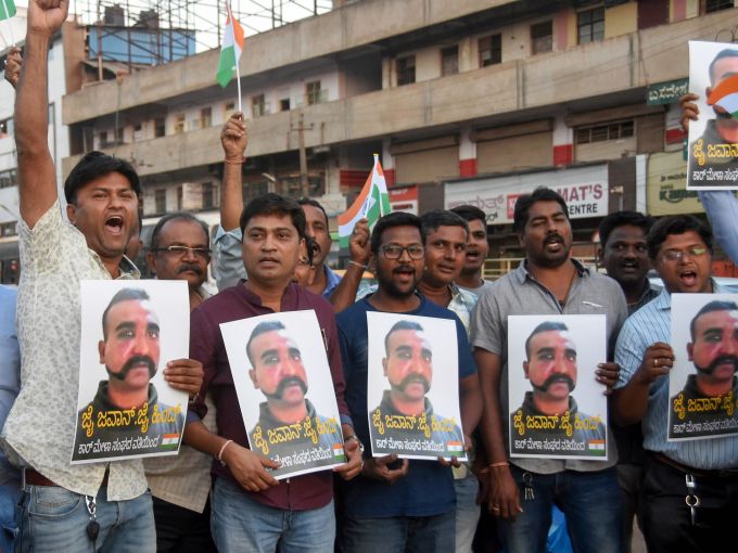 News In Photos (1 March 2019) | Photos Of Top News Today - Oneindia Gallery News In Photos (1 March 2019) | Photos Of Top News Today - Oneindia Gallery