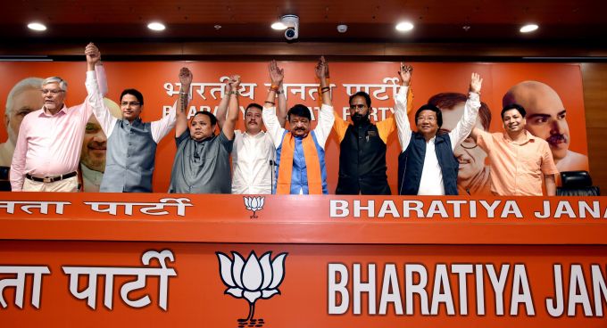 News In Photos (24 March 2019) | Photos Of Top News Today - Oneindia Gallery News In Photos (24 March 2019) | Photos Of Top News Today - Oneindia Gallery