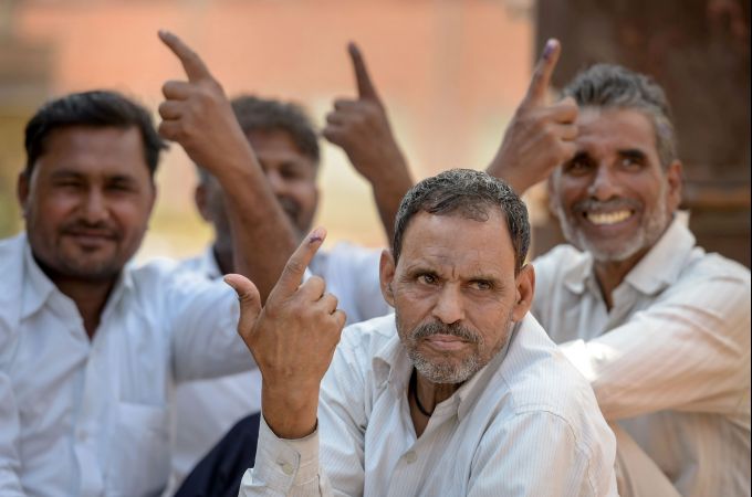 News In Photos (18 April 2019) | Photos Of Top News Today - Oneindia Gallery News In Photos (18 April 2019) | Photos Of Top News Today - Oneindia Gallery