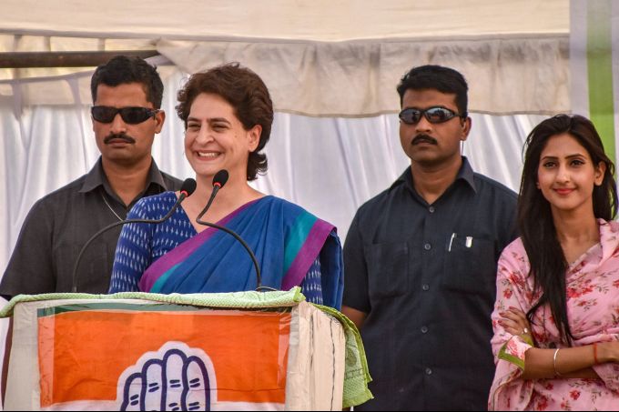 News In Photos (22 April 2019) | Photos Of Top News Today - Oneindia Gallery News In Photos (22 April 2019) | Photos Of Top News Today - Oneindia Gallery