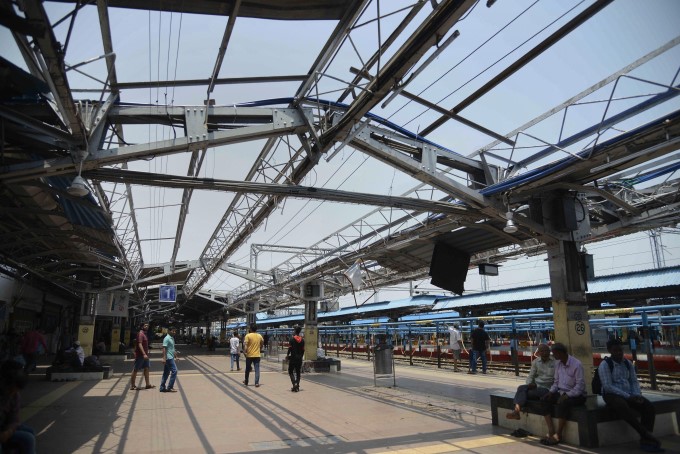 Cyclone Fani Makes Landfall In Odisha Cyclone Fani Makes Landfall In Odisha