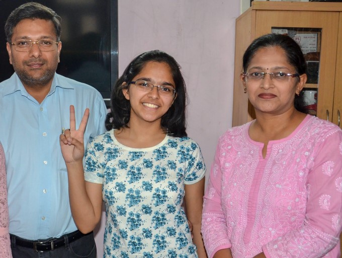 CBSE Class 10th Toppers Celebrations CBSE Class 10th Toppers Celebrations