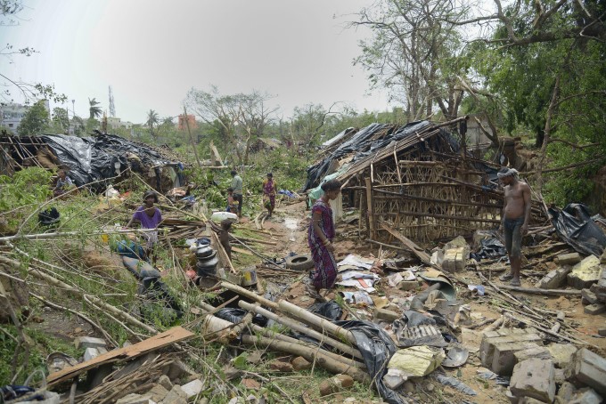 Cyclone Fani Makes Landfall In Odisha Cyclone Fani Makes Landfall In Odisha