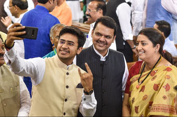 News In Photos (25 May 2019) | Photos Of Top News Today - Oneindia Gallery News In Photos (25 May 2019) | Photos Of Top News Today - Oneindia Gallery