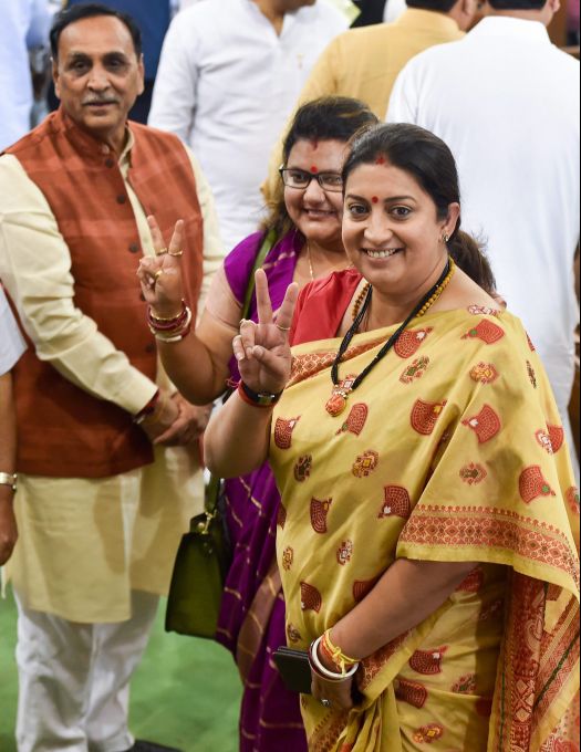 News In Photos (25 May 2019) | Photos Of Top News Today - Oneindia Gallery News In Photos (25 May 2019) | Photos Of Top News Today - Oneindia Gallery