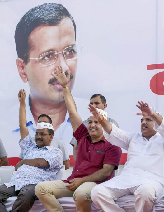 News In Photos (26 May 2019) | Photos Of Top News Today - Oneindia Gallery News In Photos (26 May 2019) | Photos Of Top News Today - Oneindia Gallery