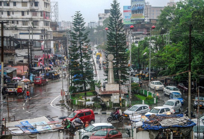 Cyclone Fani Makes Landfall In Odisha Cyclone Fani Makes Landfall In Odisha