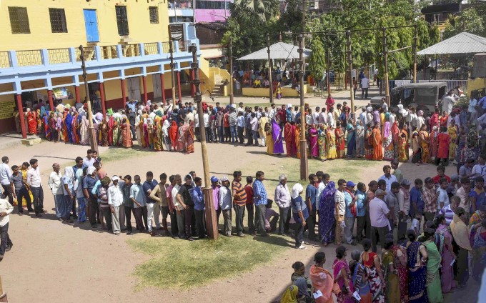 Lok Sabha Elections 2019 - Polling Lok Sabha Elections 2019 - Polling