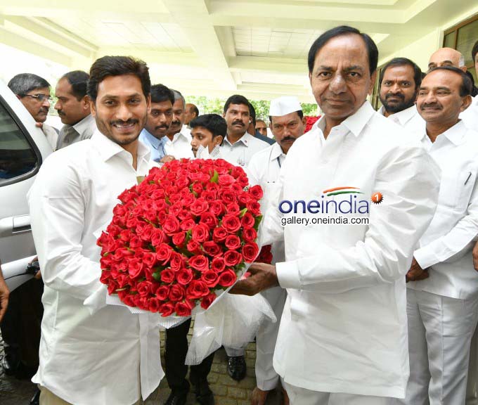 AP CM YS Jagan Meets TS CM KCR At Pragati Bhavan AP CM YS Jagan Meets TS CM KCR At Pragati Bhavan