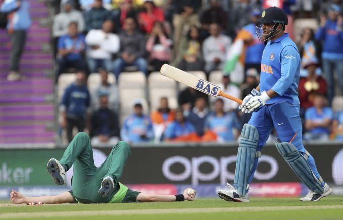News In Photos (5 June 2019) | Photos Of Top News Today - Oneindia Gallery News In Photos (5 June 2019) | Photos Of Top News Today - Oneindia Gallery