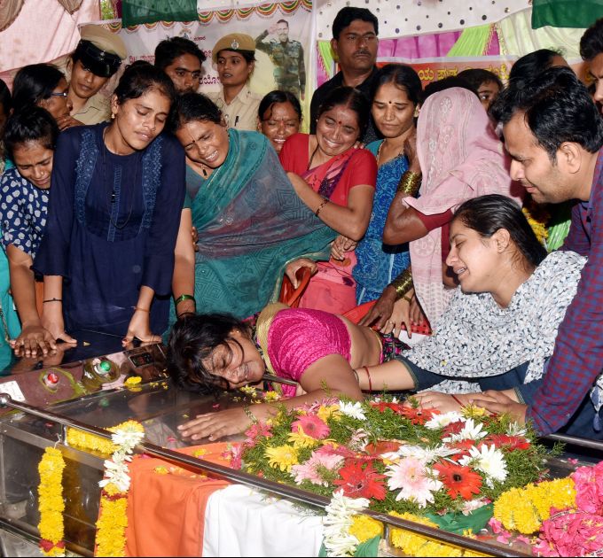 News In Photos (29 June 2019) | Photos Of Top News Today - Oneindia Gallery News In Photos (29 June 2019) | Photos Of Top News Today - Oneindia Gallery