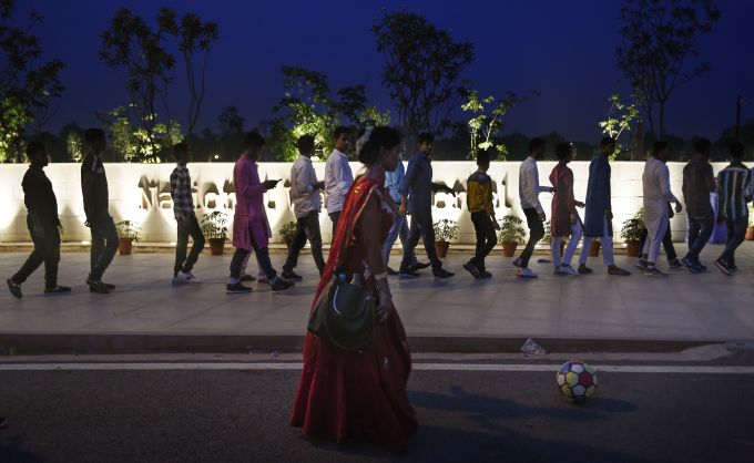News In Photos (5 June 2019) | Photos Of Top News Today - Oneindia Gallery News In Photos (5 June 2019) | Photos Of Top News Today - Oneindia Gallery