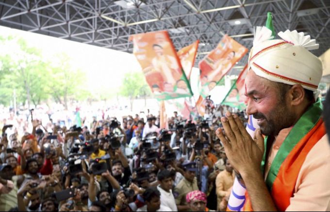 News In Photos (7 June 2019) | Photos Of Top News Today - Oneindia Gallery News In Photos (7 June 2019) | Photos Of Top News Today - Oneindia Gallery