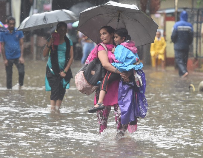 Heavy Rainfall In Mumbai Heavy Rainfall In Mumbai