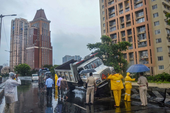 Heavy Rainfall In Mumbai Heavy Rainfall In Mumbai