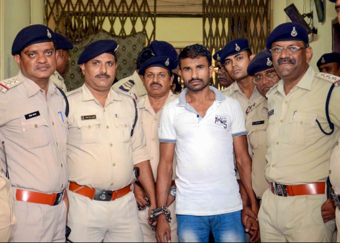 News In Photos (11 July 2019) | Photos Of Top News Today - Oneindia Gallery News In Photos (11 July 2019) | Photos Of Top News Today - Oneindia Gallery