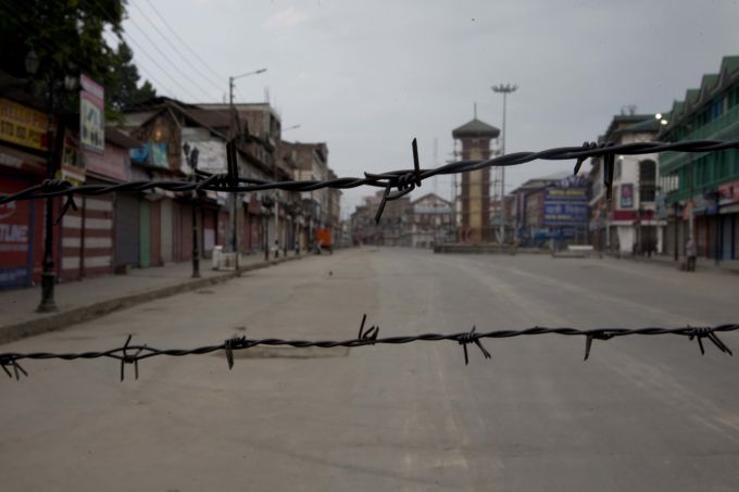 News In Photos (7 August 2019) | Photos Of Top News Today - Oneindia Gallery News In Photos (7 August 2019) | Photos Of Top News Today - Oneindia Gallery