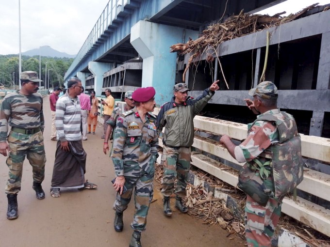 Heavy Rain Lashes Kerala Heavy Rain Lashes Kerala