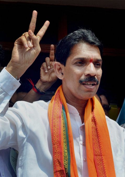 News In Photos (20 August 2019) | Photos Of Top News Today - Oneindia Gallery News In Photos (20 August 2019) | Photos Of Top News Today - Oneindia Gallery