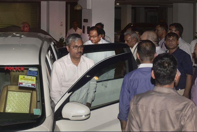 News In Photos (21 August 2019) | Photos Of Top News Today - Oneindia Gallery News In Photos (21 August 2019) | Photos Of Top News Today - Oneindia Gallery