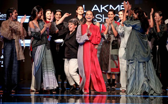 News In Photos (22 August 2019) | Photos Of Top News Today - Oneindia Gallery News In Photos (22 August 2019) | Photos Of Top News Today - Oneindia Gallery