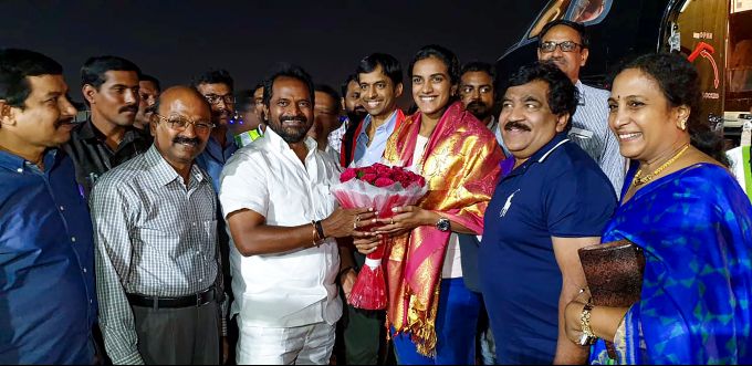 News In Photos (27 August 2019) | Photos Of Top News Today - Oneindia Gallery News In Photos (27 August 2019) | Photos Of Top News Today - Oneindia Gallery