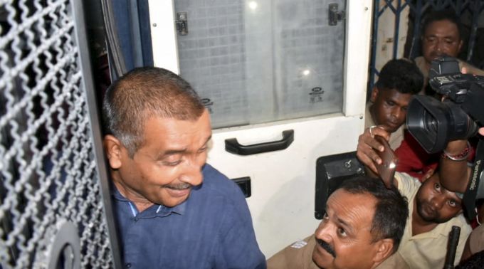 News In Photos (4 August 2019) | Photos Of Top News Today - Oneindia Gallery News In Photos (4 August 2019) | Photos Of Top News Today - Oneindia Gallery