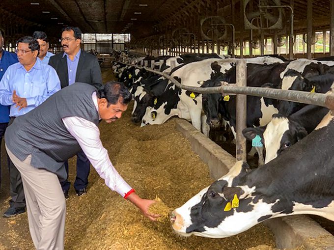 News In Photos (2 September 2019) | Photos Of Top News Today - Oneindia Gallery News In Photos (2 September 2019) | Photos Of Top News Today - Oneindia Gallery