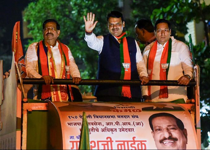 News In Photos (15 October 2019) | Photos Of Top News Today - Oneindia Gallery News In Photos (15 October 2019) | Photos Of Top News Today - Oneindia Gallery