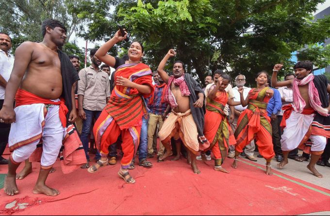 News In Photos (22 October 2019) | Photos Of Top News Today - Oneindia Gallery News In Photos (22 October 2019) | Photos Of Top News Today - Oneindia Gallery