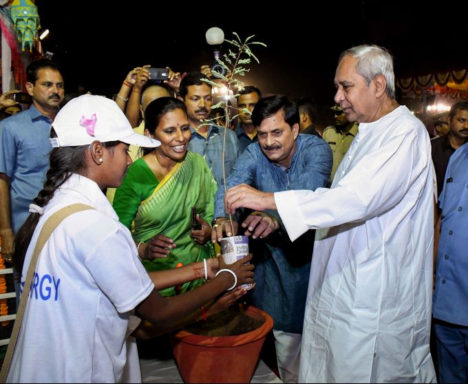 News In Photos (16 November 2019) | Photos Of Top News Today - Oneindia Gallery News In Photos (16 November 2019) | Photos Of Top News Today - Oneindia Gallery