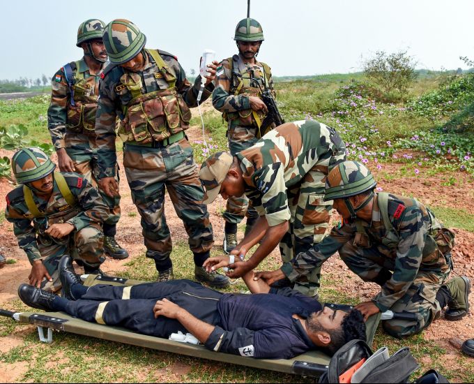 News In Photos (20 November 2019) | Photos Of Top News Today - Oneindia Gallery News In Photos (20 November 2019) | Photos Of Top News Today - Oneindia Gallery