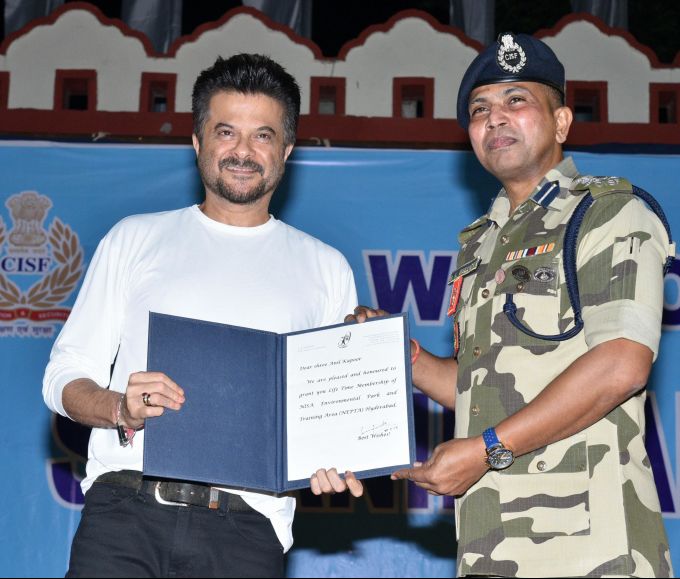 News In Photos (30 November 2019) | Photos Of Top News Today - Oneindia Gallery News In Photos (30 November 2019) | Photos Of Top News Today - Oneindia Gallery