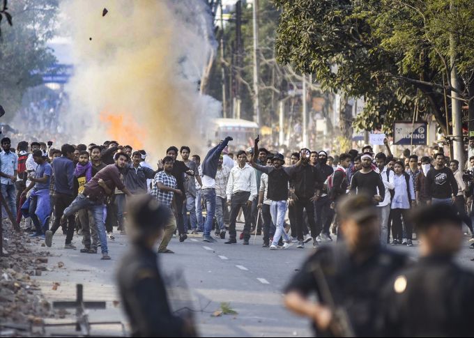 News In Photos (11 December 2019) | Photos Of Top News Today - Oneindia Gallery News In Photos (11 December 2019) | Photos Of Top News Today - Oneindia Gallery