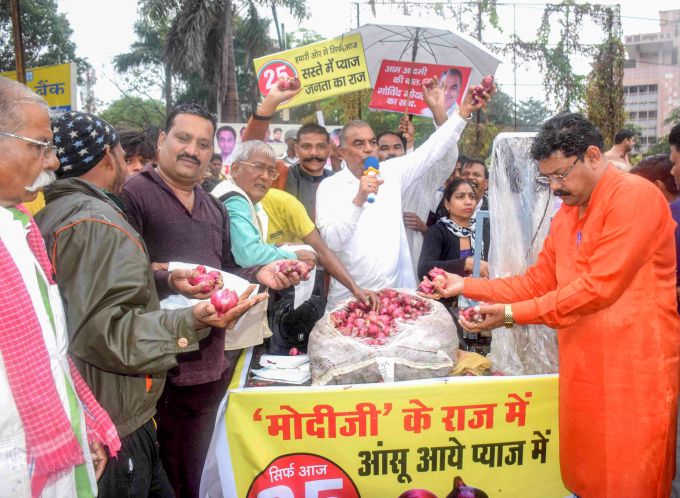 News In Photos (12 December 2019) | Photos Of Top News Today - Oneindia Gallery News In Photos (12 December 2019) | Photos Of Top News Today - Oneindia Gallery
