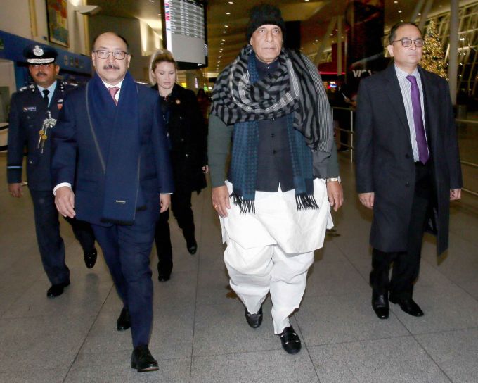 News In Photos (16 December 2019) | Photos Of Top News Today - Oneindia Gallery News In Photos (16 December 2019) | Photos Of Top News Today - Oneindia Gallery