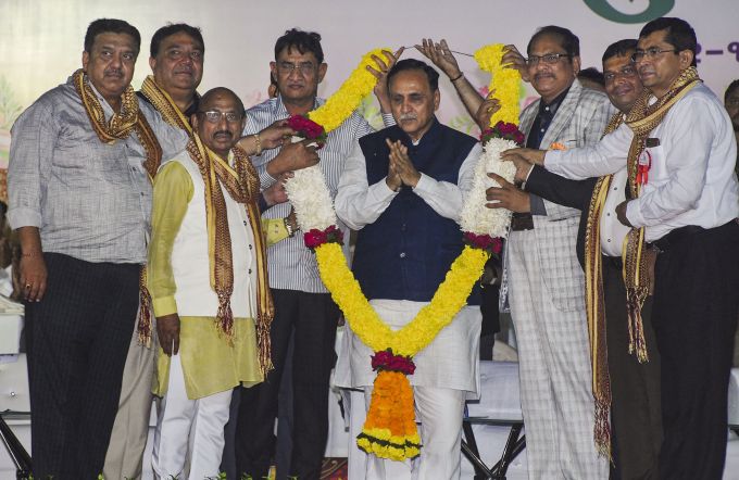 News In Photos (2 December 2019) | Photos Of Top News Today - Oneindia Gallery News In Photos (2 December 2019) | Photos Of Top News Today - Oneindia Gallery