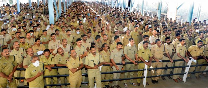 News In Photos (30 December 2019) | Photos Of Top News Today - Oneindia Gallery News In Photos (30 December 2019) | Photos Of Top News Today - Oneindia Gallery