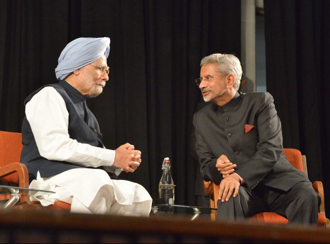 News In Photos (4 December 2019) | Photos Of Top News Today - Oneindia Gallery News In Photos (4 December 2019) | Photos Of Top News Today - Oneindia Gallery