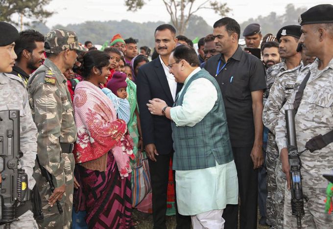 News In Photos (4 December 2019) | Photos Of Top News Today - Oneindia Gallery News In Photos (4 December 2019) | Photos Of Top News Today - Oneindia Gallery