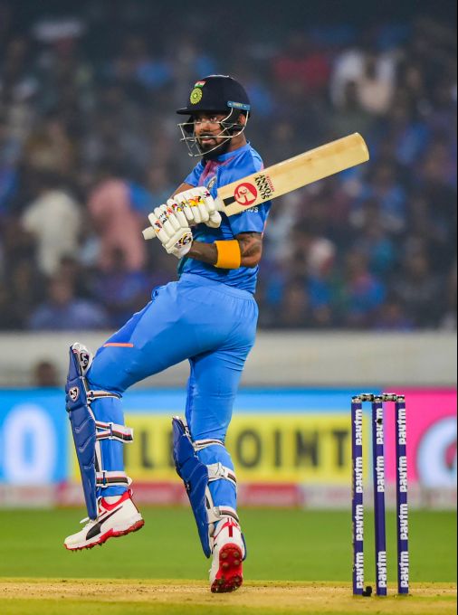 News In Photos (6 December 2019) | Photos Of Top News Today - Oneindia Gallery News In Photos (6 December 2019) | Photos Of Top News Today - Oneindia Gallery