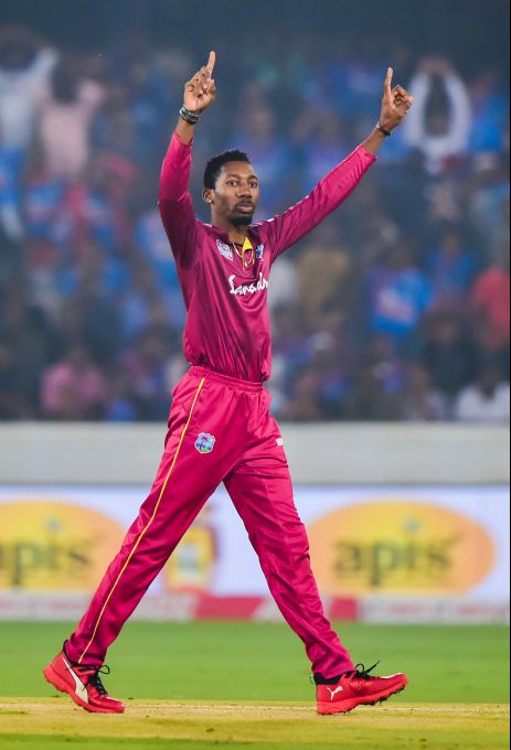 News In Photos (6 December 2019) | Photos Of Top News Today - Oneindia Gallery News In Photos (6 December 2019) | Photos Of Top News Today - Oneindia Gallery