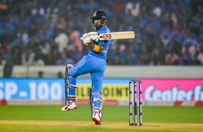 News In Photos (6 December 2019) | Photos Of Top News Today - Oneindia Gallery News In Photos (6 December 2019) | Photos Of Top News Today - Oneindia Gallery